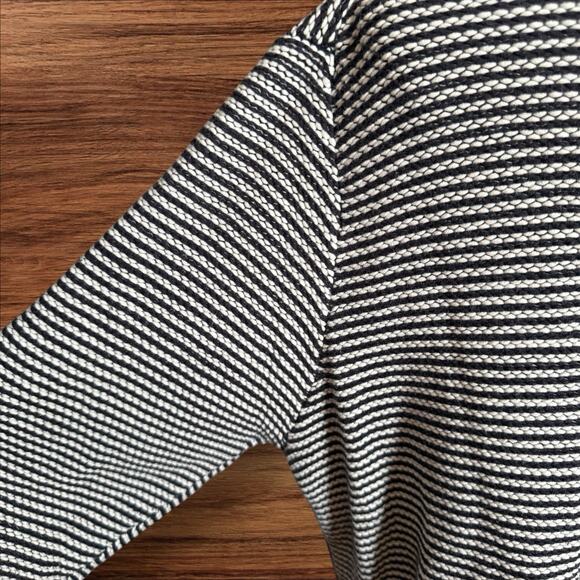Soft Surroundings Sweater Tunic Sz 3X Navy Striped 3/4 Sleeve V-neck Nautical - Picture 5 of 11
